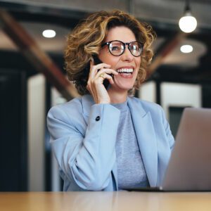 Nigdy w życiu w mediach społecznościowych