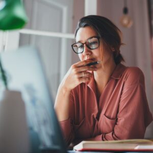 Zaangażowane i ambitne. Kobiety na polskim rynku pracy