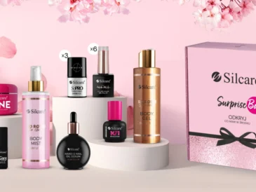 Wiosenny box przedstawiający 15 produktów firmy Silcare: 15 kosmetyków do paznokci oraz 3 luksusowe propozycje pielęgnacyjne