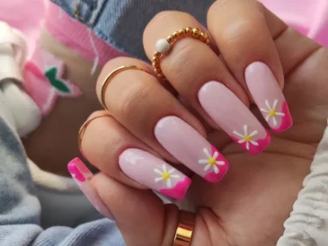 French manicure z twistem