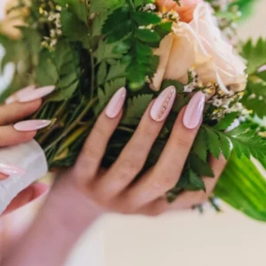 Prezenty na Dzień Matki 2025 – pomysły dla miłośniczek pielęgnacji i manicure